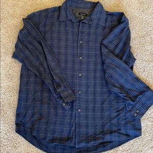 Van-Heusen Men’s dress shirt